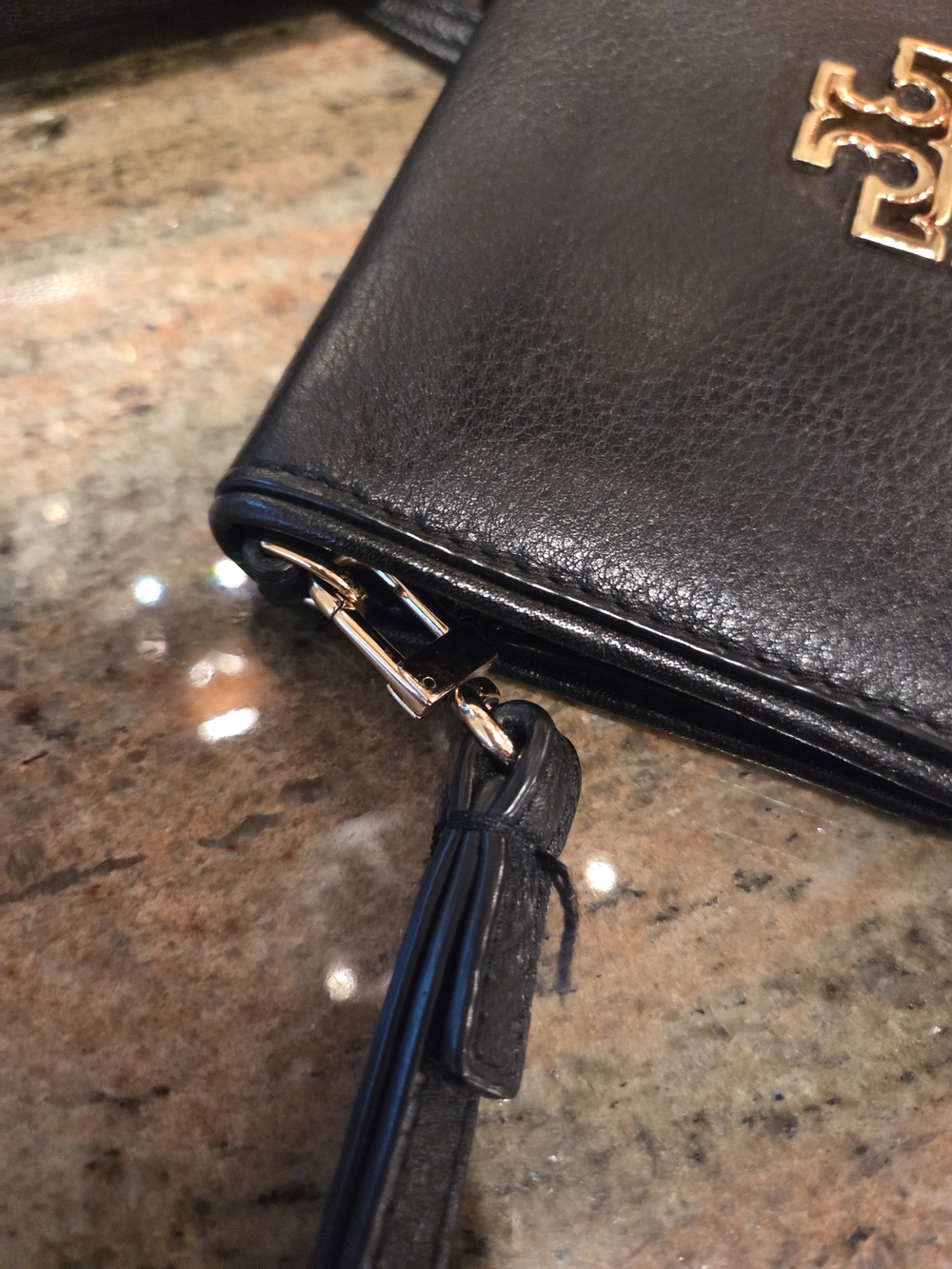 Tory Burch Black Leather Crossbody and Wristlet with Gold Logo - Picture 4 of 6